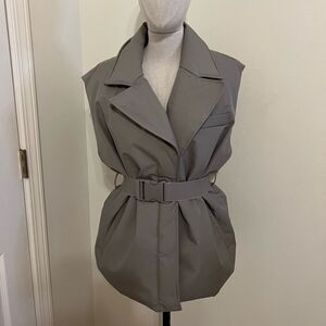 Women's Gray Belted Puffer Blazer Vest Size M NWT
